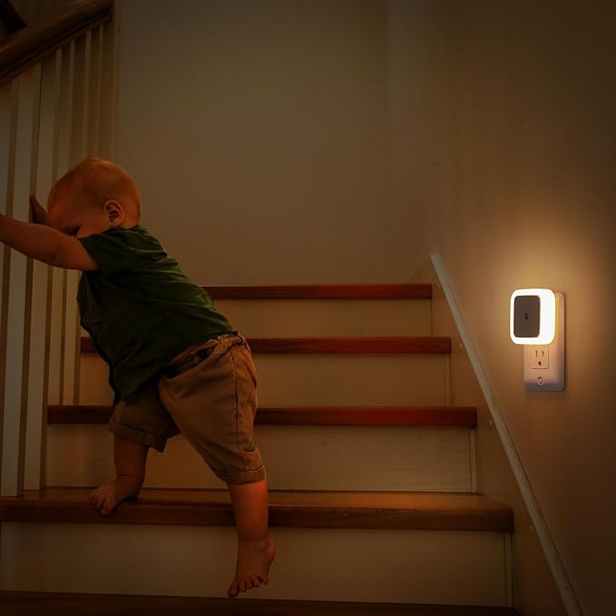 Sujeet LED Night Light 8-Pack – Dusk to Dawn Plug-In Night Lights with Auto Sensor, Warm White Night Lamp for Bedroom, Bathroom & Hallway